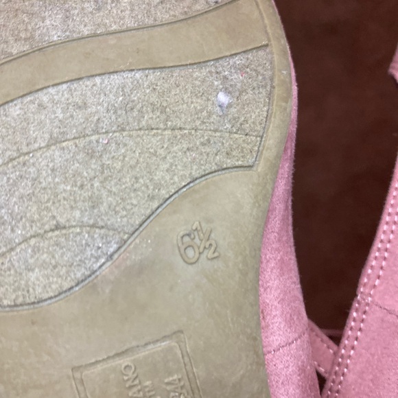 Pink Flats - Picture 7 of 7